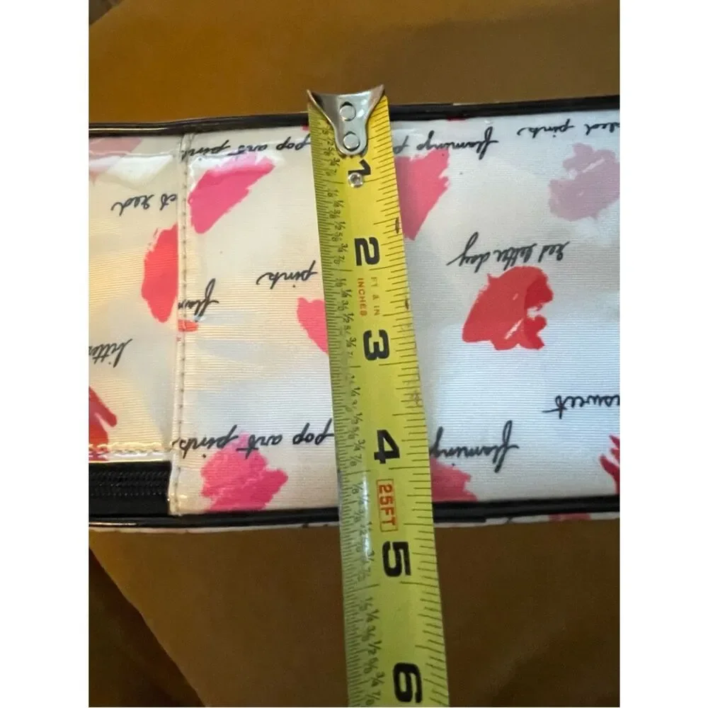 KATE SPADE LARGE & SMALL COLIN LILAC COURT COSMETIC BAGS LIPSTICK SWATCH PATTERN